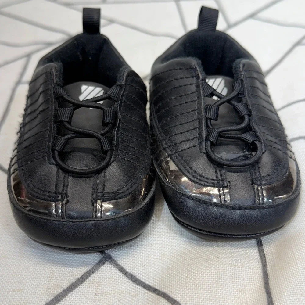 K-Swiss Sneakers Size 3 Black Metallic Pewter Soft Sole Infant Crib Shoes